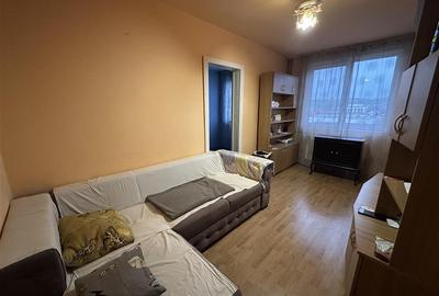 Apartament cu 2 camere semidecomandat în Central - 1