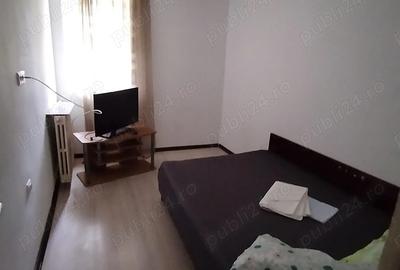 Inchiriez apt 2 camere zona Tomis Nord-Constan?a , parter - 1