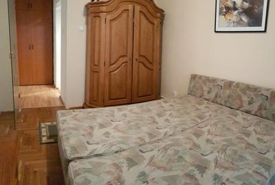 Apartament trei camere decomandate, mobilat si utilat, etaj unu, ultracentral - 14