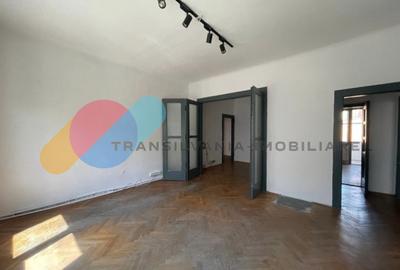 Apartament cu 4 camere decomandat în Central - 5