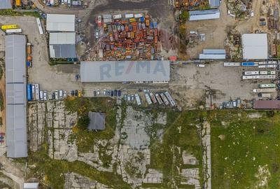 Spațiu industrial, de 780 mp, în Bartolomeu - 26