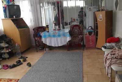 Casa de vanzare 23 august - 3