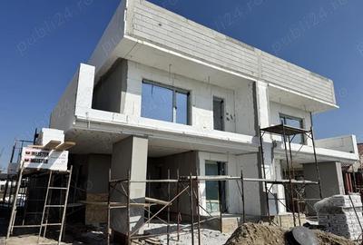 Casă cu 4 camere cu Teren 620 Mp în Central - 3