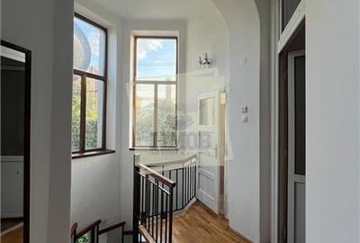Apartament cu 3 camere 2 bai si garaj zona Premium - 14
