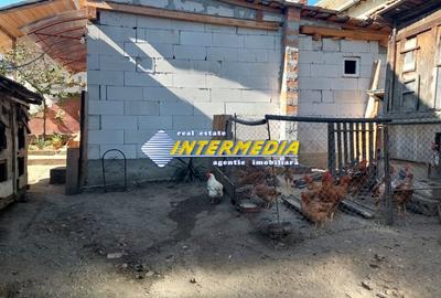 Casă individuală cu 4 camere cu Canalizare în Berghin - 10