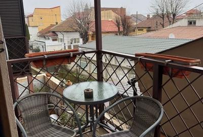 Apartament cu 3 camere decomandat, mobilat în Tomis II - 7