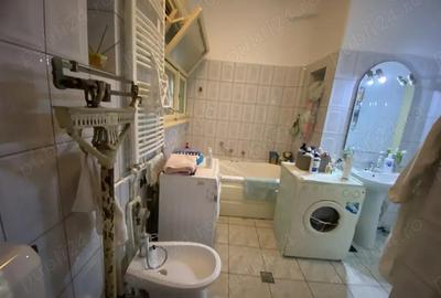 Apartament cu 6 camere decomandat în Magheru - 10