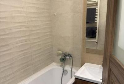 Apartament de vânzare cu 3 camere, zona Casa de Cultură - 8