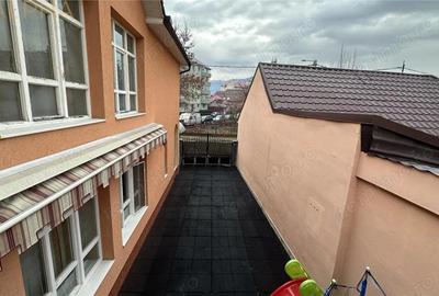 Vila Impunatoare cu 13 Camere Ideala pentru Clinica, After-School sau alte activitati comerciale - 14