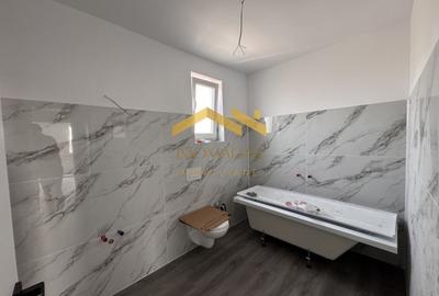 Casă individuală cu 4 camere cu Canalizare în Utvin - 7
