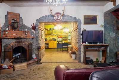 Casă cu 4 camere cu Teren 300 Mp în Moroeni - 4