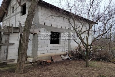 Casă individuală cu 6 camere cu Canalizare în Valu lui Traian - 3