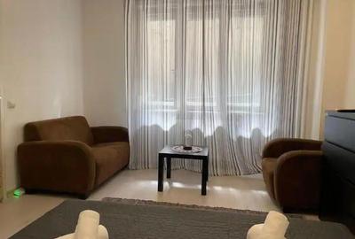 Garsoniera - Universitate - 2