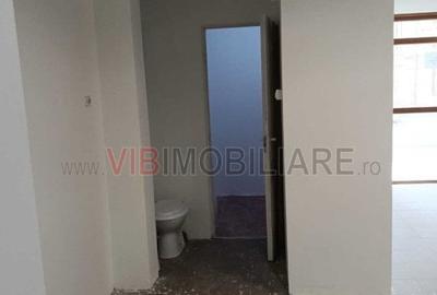 Arad - Spatiu comercial pe Metianu, parter plus etaj - 20