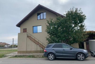 Duplex cu 5 camere cu Canalizare în Hălăucești - 3
