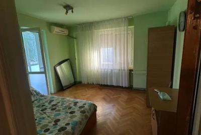 Apartament cu 3 camere decomandat în Calea Severinului - 2