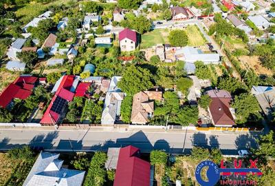 Casă cu 5 camere cu Teren 923 Mp în Niculițel