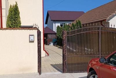 Casă individuală cu 5 camere cu Canalizare în Lumina - 1