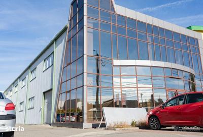 Spațiu comercial, de 1,340 mp, în Central - 6