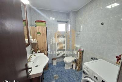 Casă cu 6 camere cu Teren 720 Mp în Bran