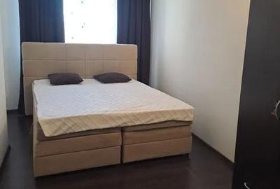 Apartament cu 3 camere semidecomandat, mobilat în Sebastian