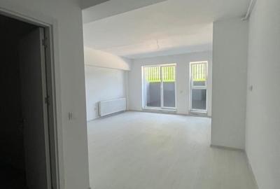 Garsonieră nedecomandată în Central - 1