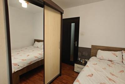 Apartament cu 2 camere decomandat, mobilat în 9 Mai - 4