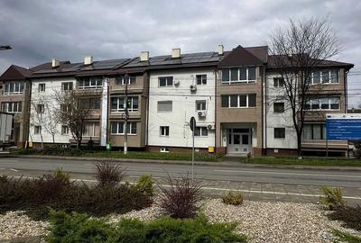 Apartament cu 2 camere semidecomandat, mobilat în Ghermănești - 1