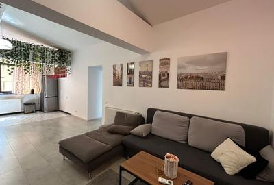 Apartament cu 2 camere semidecomandat, mobilat în Străulești