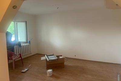 Garsonieră decomandată în Frumoasa