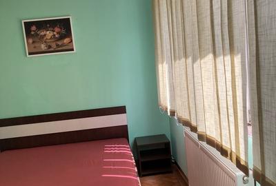 Apartament cu 2 camere semidecomandat în Central - 1