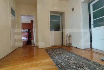 Casă cu 5 camere cu Teren 241 Mp în Central - 6