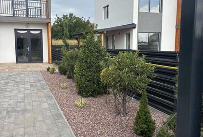 Casă cu 4 camere în Mărăcineni