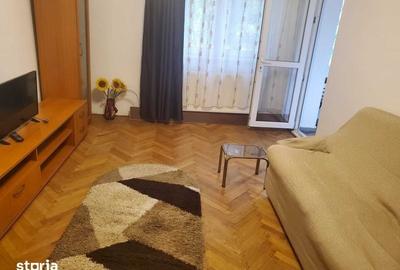 Apartament cu 3 camere semidecomandat în Titan