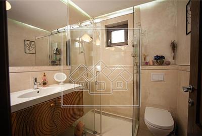 Casa tip duplex de vanzare in Sibiu - 5 camere, 3 bai - teren 250 mp - 21