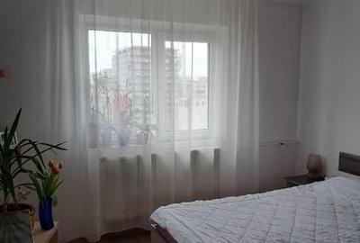 Apartament cu 4 camere decomandat, mobilat în 13 Septembrie - 10