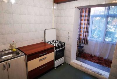 Apartament cu 2 camere decomandat în Eremia - 3