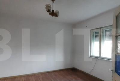 Casă cu 3 camere cu Teren 3000 Mp în Periferie - 2