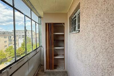 Apartament cu 3 camere decomandat în Central - 1