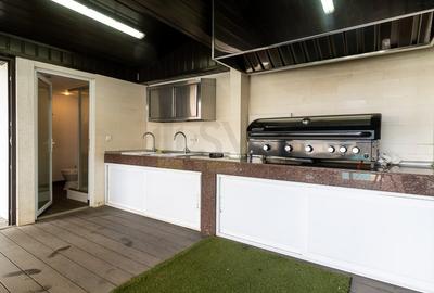 REV2002939 Vila cu piscina 2000 mp teren in Corbeanca REV2002939 Vila cu piscina 2000 mp teren in Corbeanca - 15