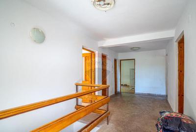 Casa D+P+E cu teren 1023 mp, Slanic Prahova - 9