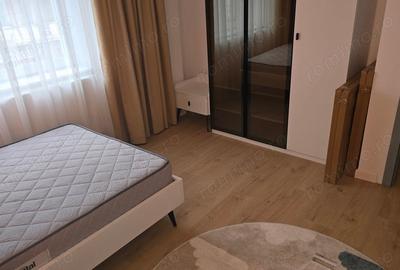 Apartament cu 4 camere decomandat în Micul Dallas - 18