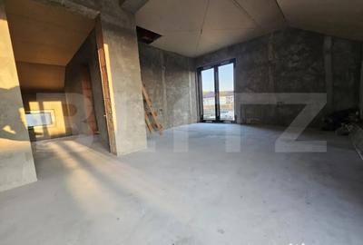 Casă cu 4 camere cu Teren 800 Mp în Central - 2