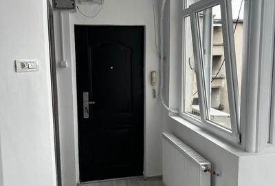 Apartament cu 2 camere decomandat în Magheru - 7