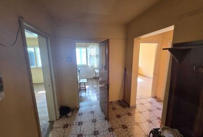 Apartament cu 2 camere decomandat în Vest - 4