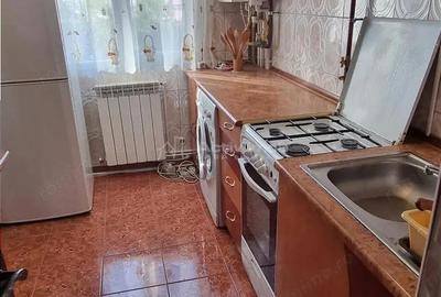 Apartament 3 camere decomandal Central langa Piata Centrala - 6