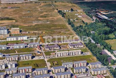 Teren Construcții intravilan de 2000 mp, în Tractorul - 6