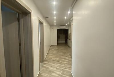 Vanzare apartament 3 camere Centrul Civic Brasov - 8
