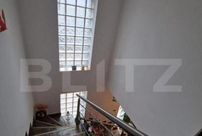 Casa de vanzare Podul Olt, zona centrala deosebita - 3