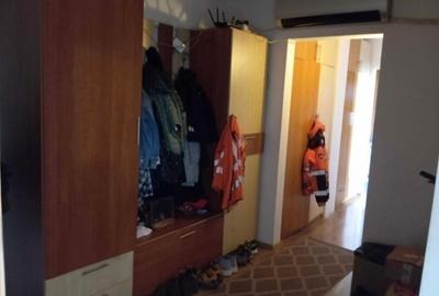 3 camere  - Canta - 70 mp- boxa -actele la zi-117000 euro - 3